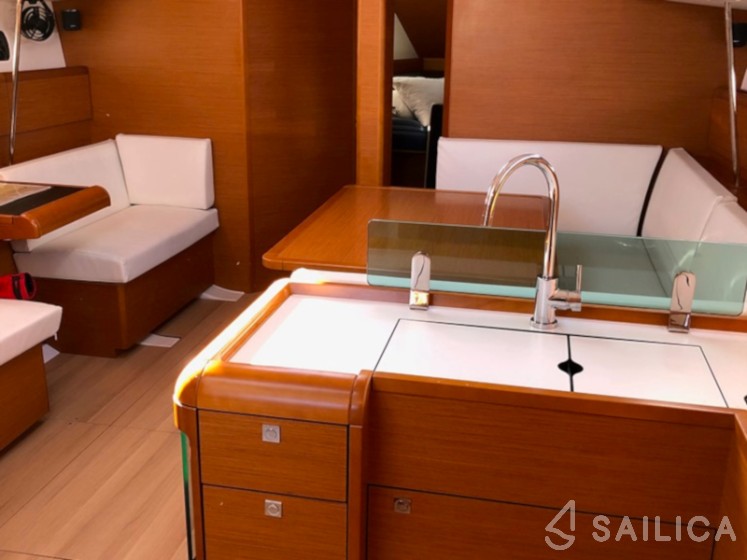Sun Odyssey 449 - Yacht Charter Sailica