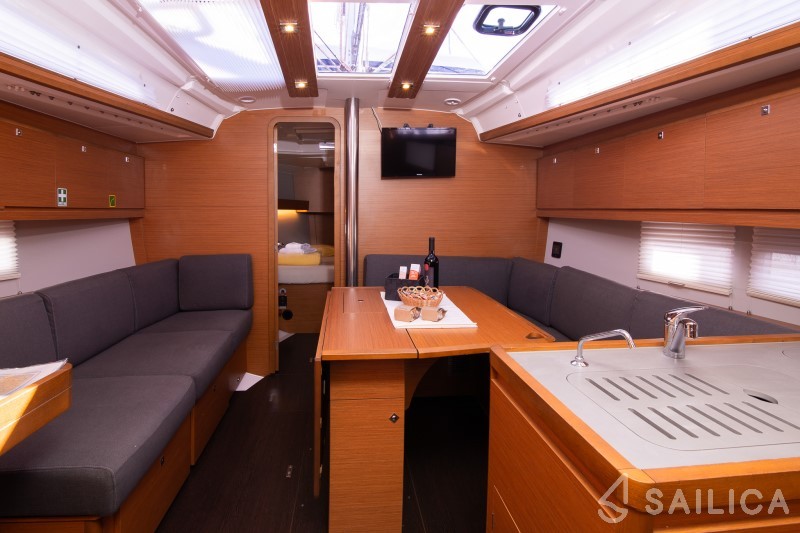 Dufour 390 Grand Large - Yacht Charter Sailica