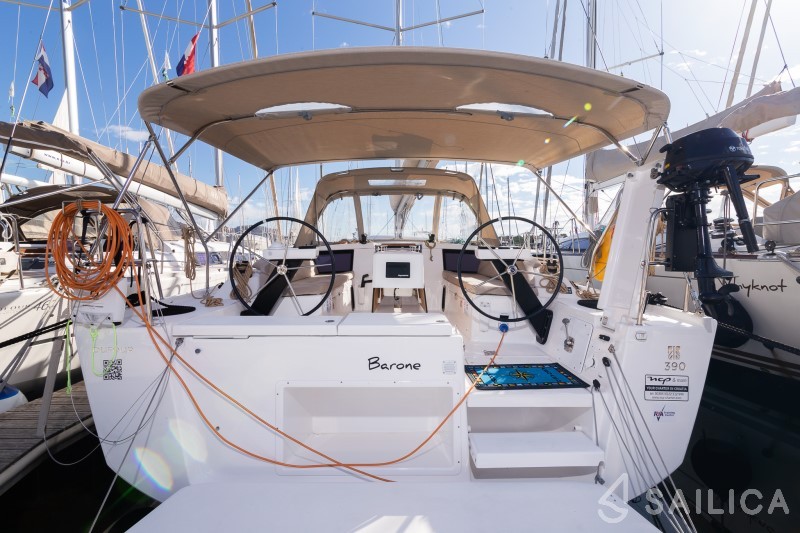 Dufour 390 Grand Large - Yacht Charter Sailica