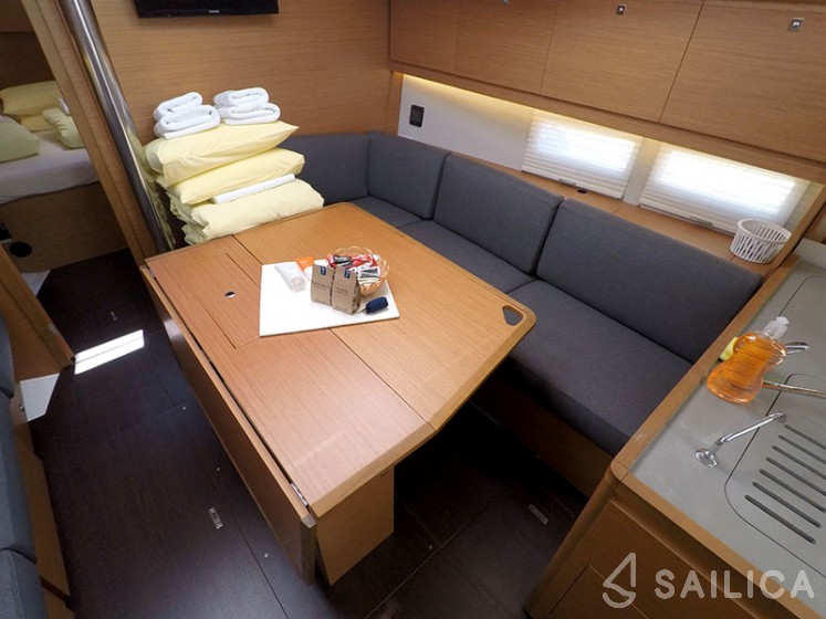 Dufour 390 Grand Large - Yacht Charter Sailica