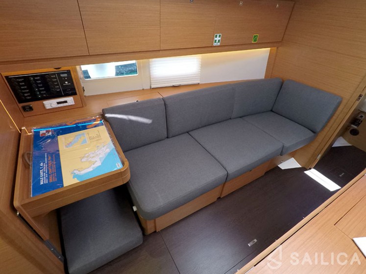 Dufour 390 Grand Large - Yacht Charter Sailica