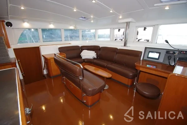 Lagoon 440 - Yacht Charter Sailica