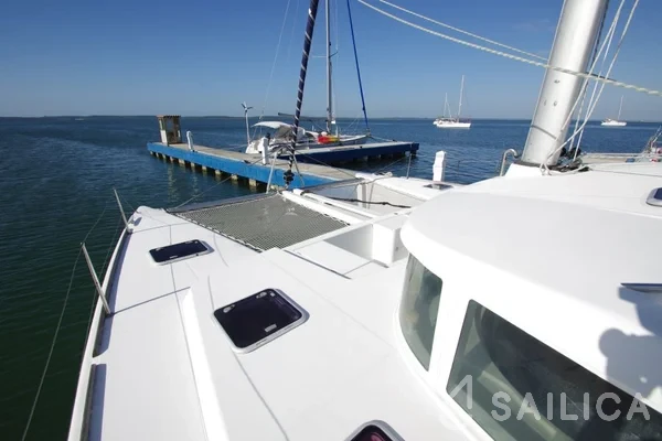 Lagoon 440 - Yacht Charter Sailica