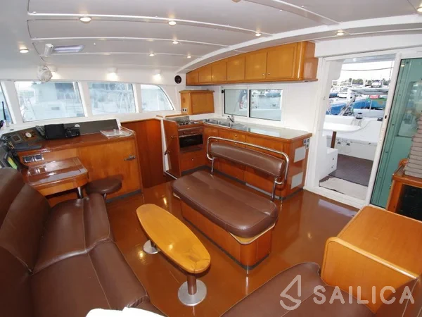 Lagoon 440 - Yacht Charter Sailica