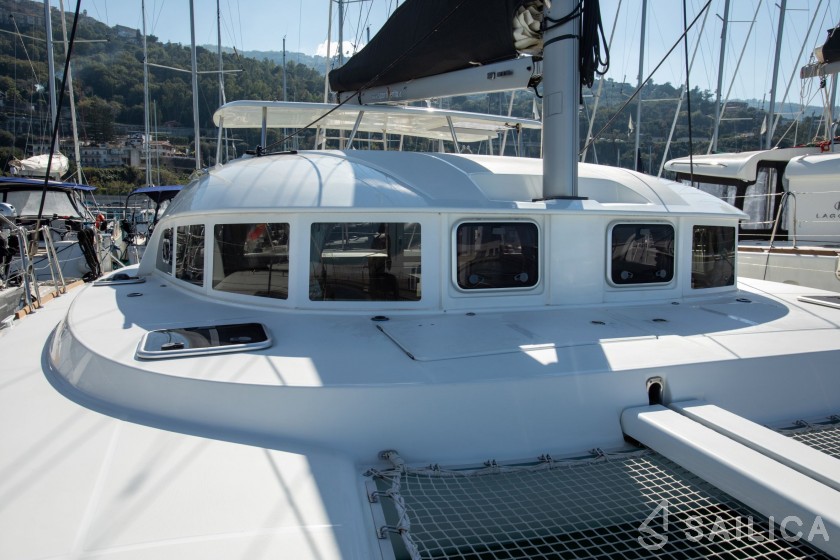 Lagoon 380 - Yacht Charter Sailica