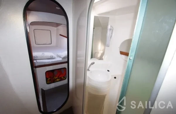 Athena 38 - Yacht Charter Sailica