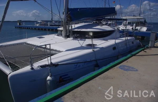 Athena 38 - Yacht Charter Sailica