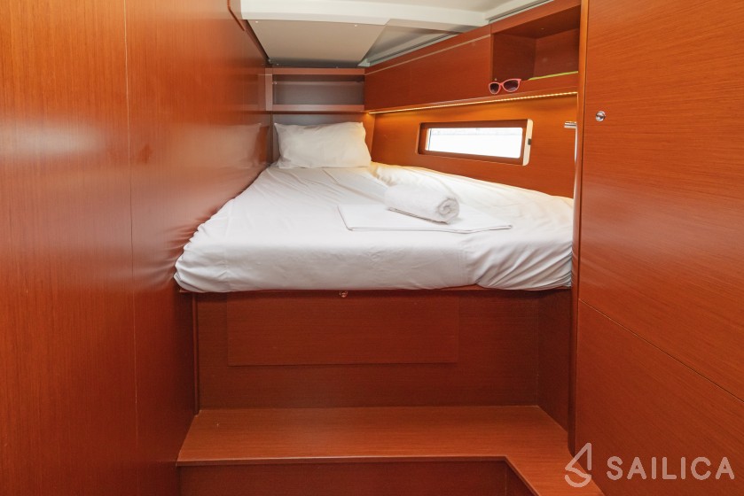 Oceanis 46.1 - Yacht Charter Sailica