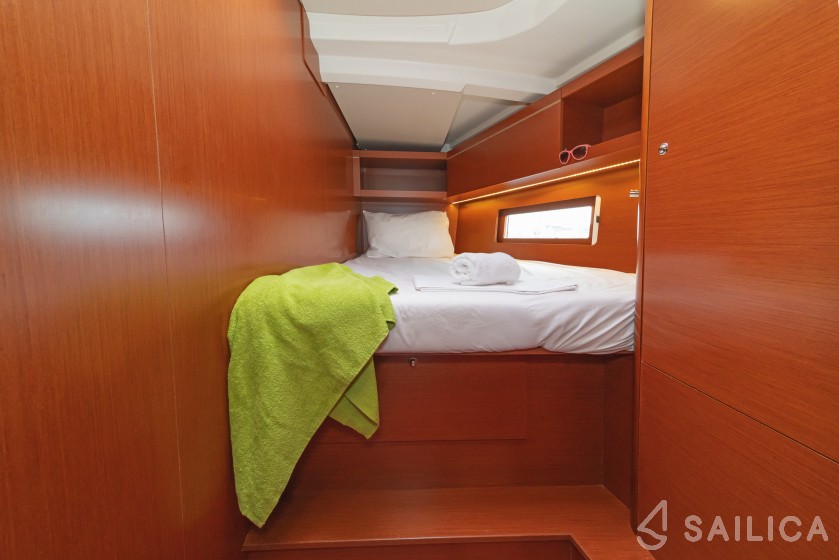 Oceanis 46.1 - Yacht Charter Sailica