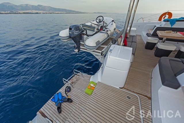 Lagoon 50 - Yacht Charter Sailica