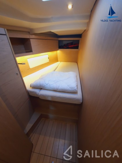 Oceanis 46.1 - Yacht Charter Sailica