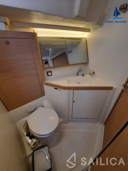 Oceanis 46.1 - Yacht Charter Sailica