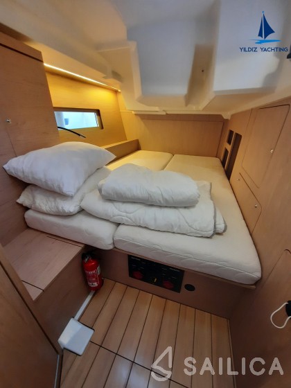 Oceanis 46.1 - Yacht Charter Sailica