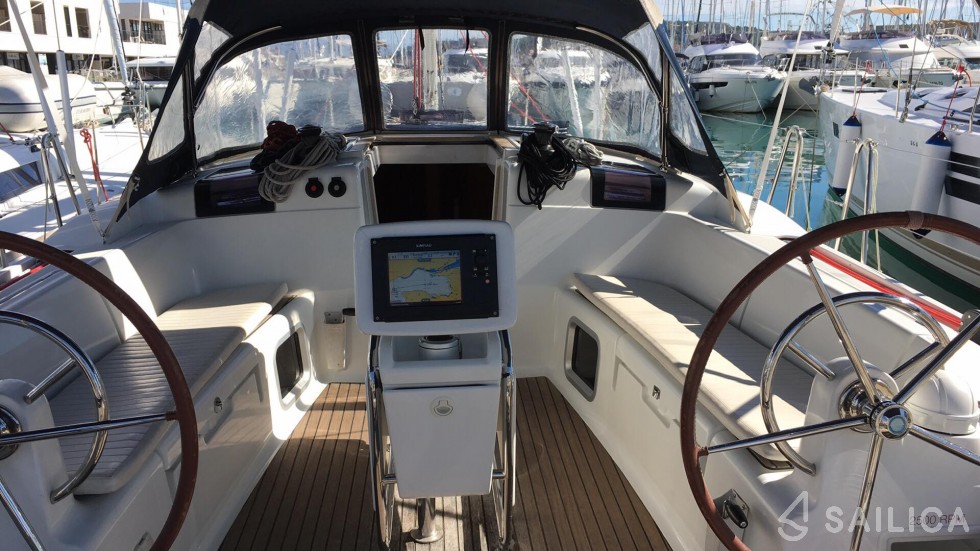 Sun Odyssey 439 - Yacht Charter Sailica