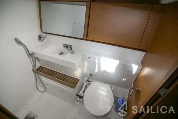 Sun Odyssey 440 - Yacht Charter Sailica