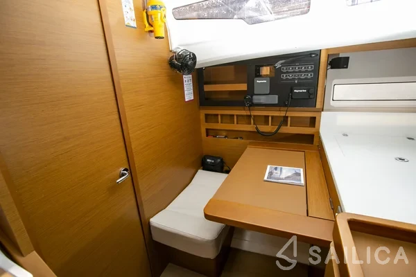 Sun Odyssey 440 - Yacht Charter Sailica