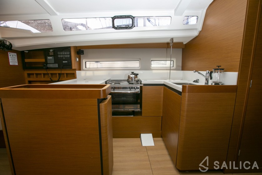 Sun Odyssey 440 - Yacht Charter Sailica