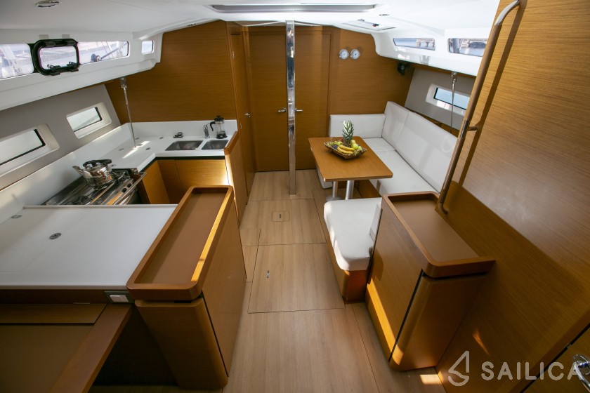 Sun Odyssey 440 - Yacht Charter Sailica