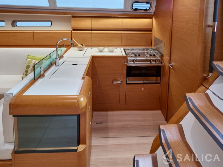 Sun Odyssey 449 - Yacht Charter Sailica