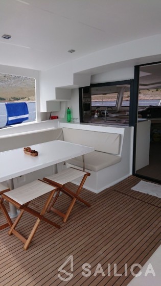 Bali 4.5 - Yacht Charter Sailica