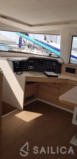 Bali 4.5 - Yacht Charter Sailica
