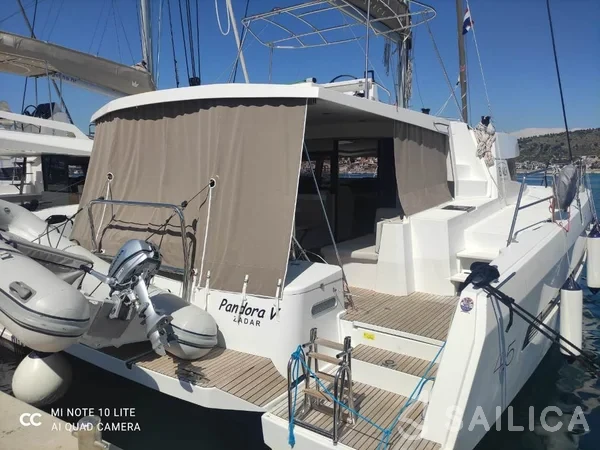Bali 4.5 - Yacht Charter Sailica