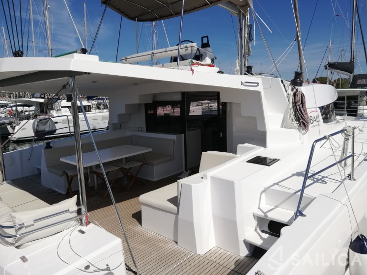 Bali 4.5 - Yacht Charter Sailica
