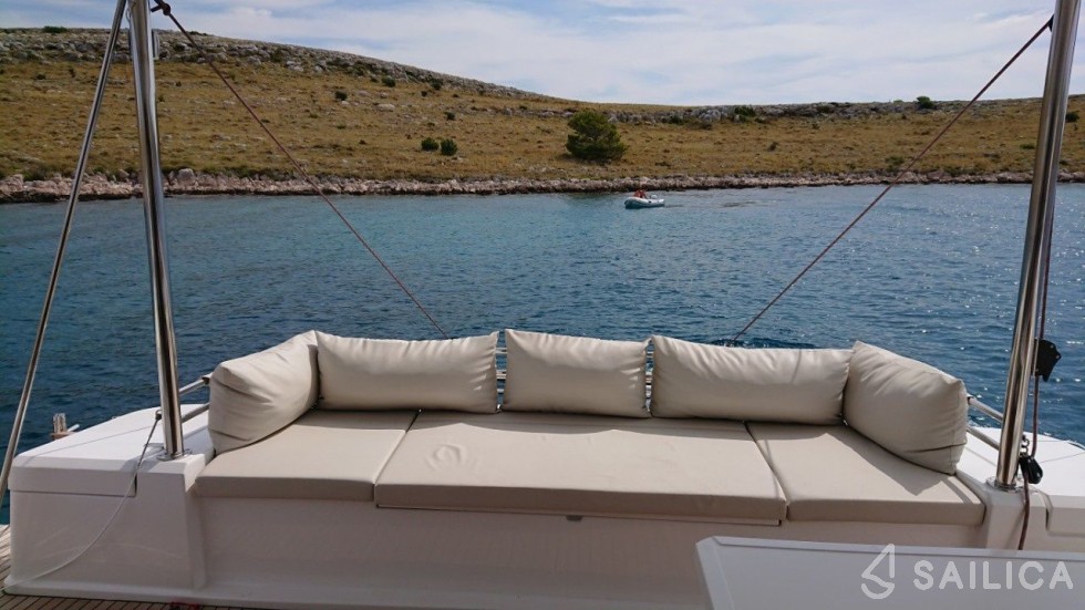 Bali 4.5 - Yacht Charter Sailica