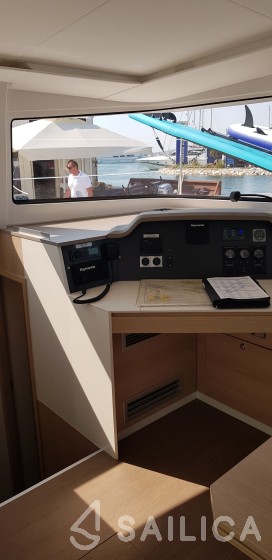 Bali 4.5 - Yacht Charter Sailica