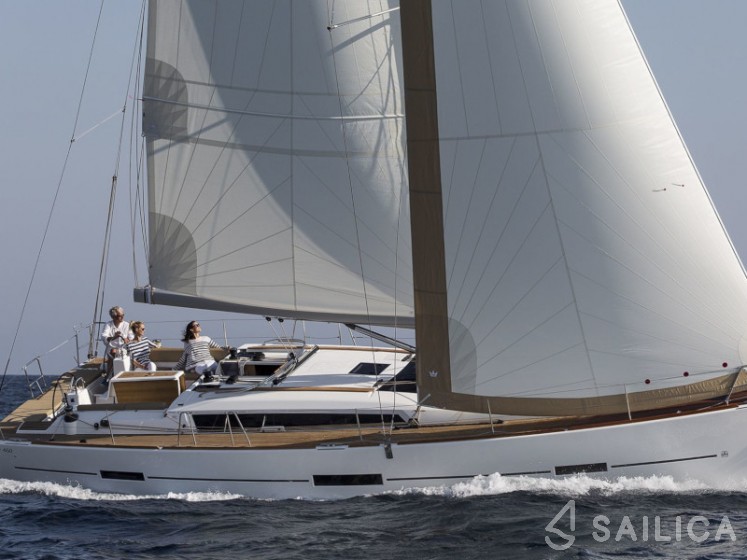 Dufour 460 GL - Yacht Charter Sailica