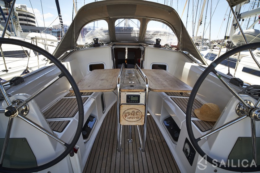 Sun Odyssey 349 - Yacht Charter Sailica