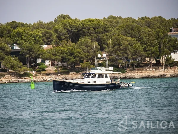 Menorquin 160 - Yacht Charter Sailica