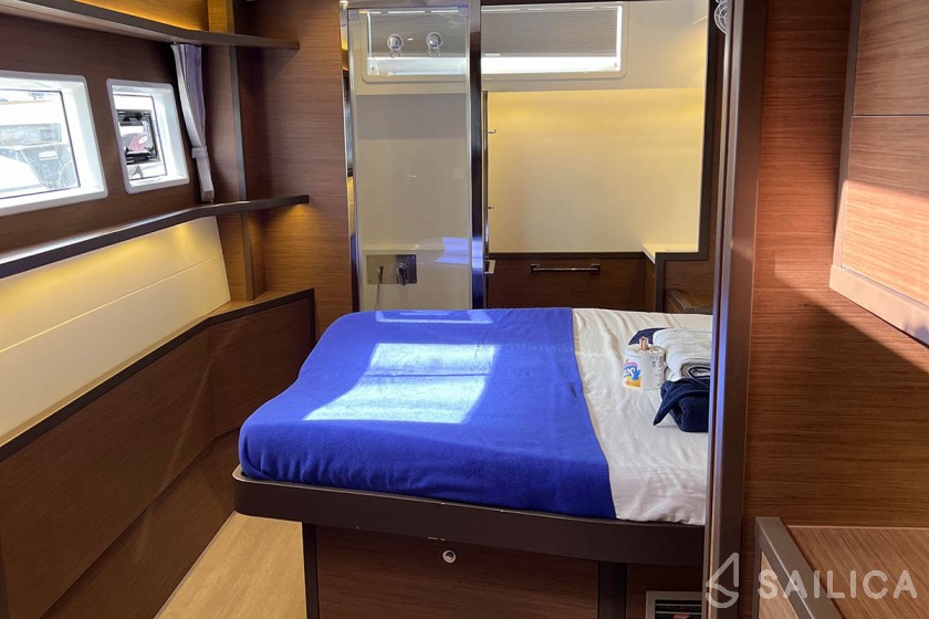Lagoon 52F - Yacht Charter Sailica