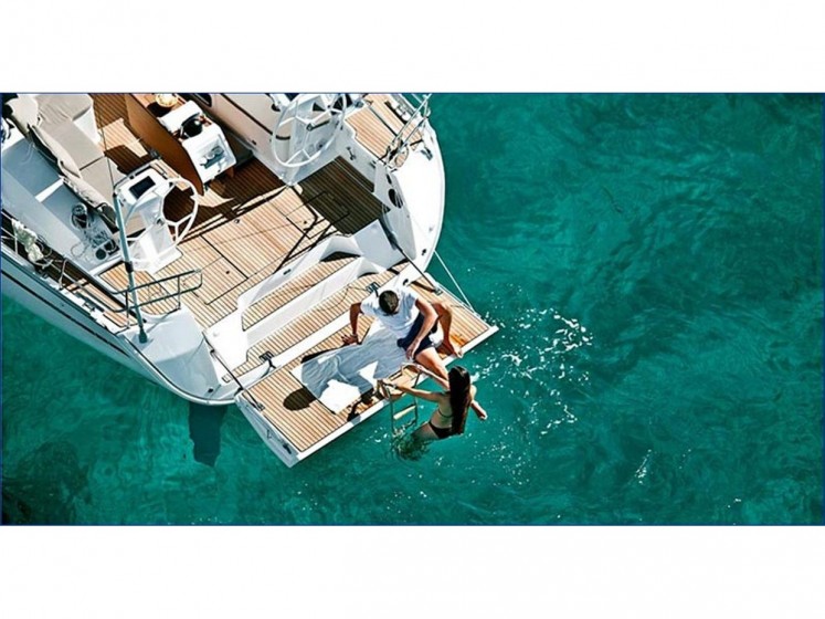 Bavaria 46 Cruiser - Yacht Charter Sailica