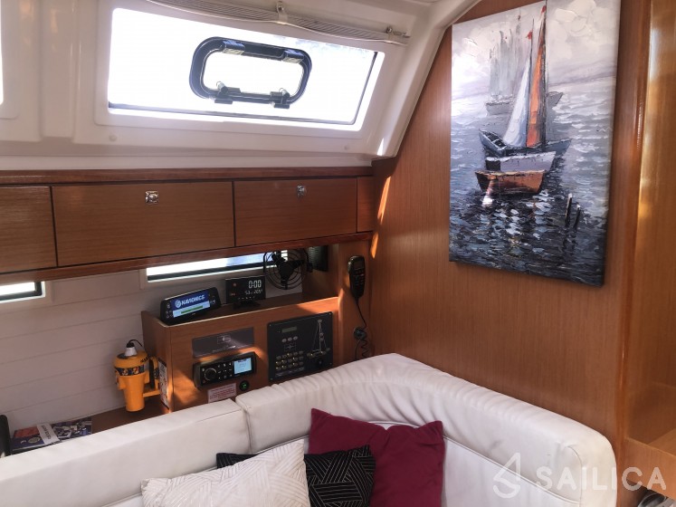 Bavaria 46 Cruiser - Yacht Charter Sailica