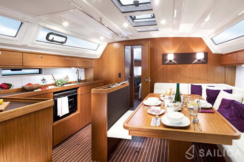 Bavaria 46 Cruiser - Yacht Charter Sailica