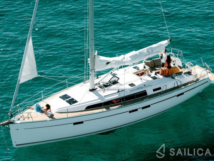 Bavaria 46 Cruiser - Yacht Charter Sailica