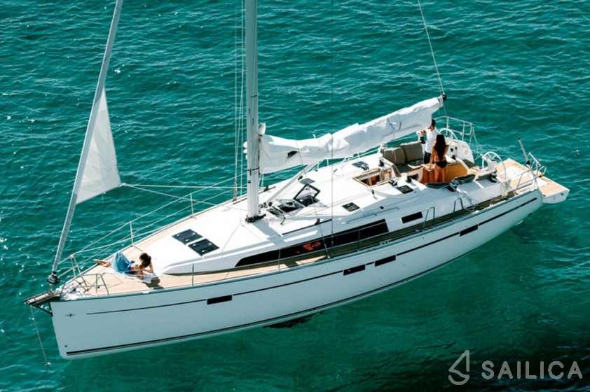 Bavaria 46 Cruiser - Yacht Charter Sailica