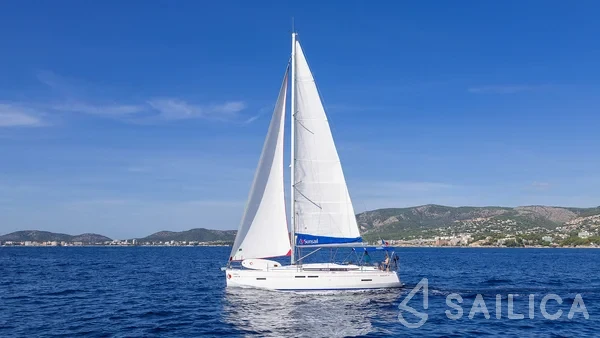 Sun Odyssey 419 - Yacht Charter Sailica
