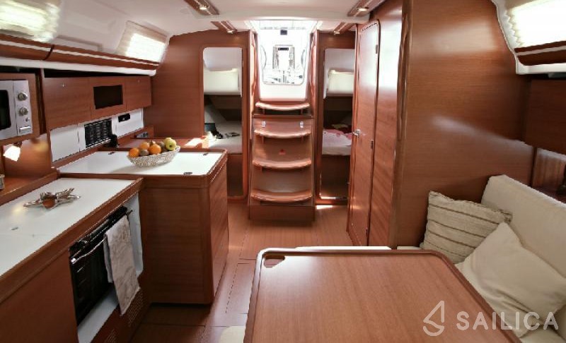 Dufour 380 - Yacht Charter Sailica