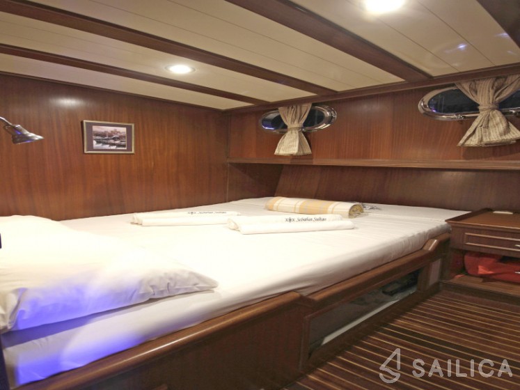 Gulet - Yacht Charter Sailica