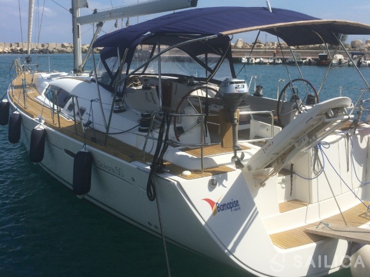 Oceanis 50 - Yacht Charter Sailica