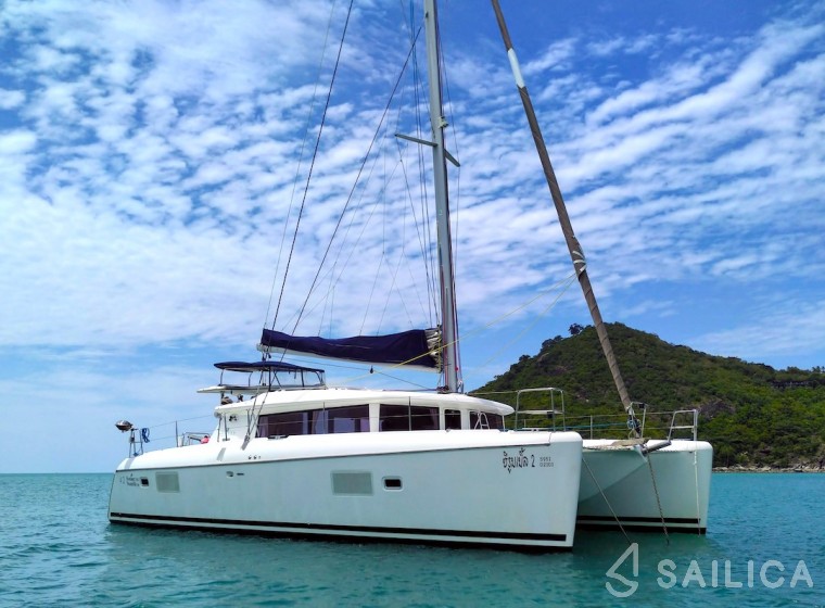 Lagoon 421 - Yacht Charter Sailica