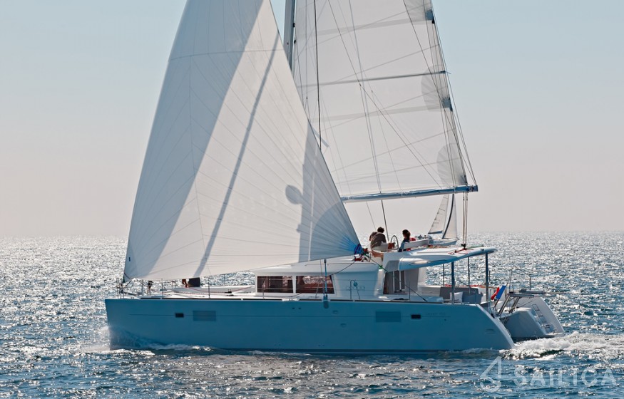 Lagoon 450 - Yacht Charter Sailica