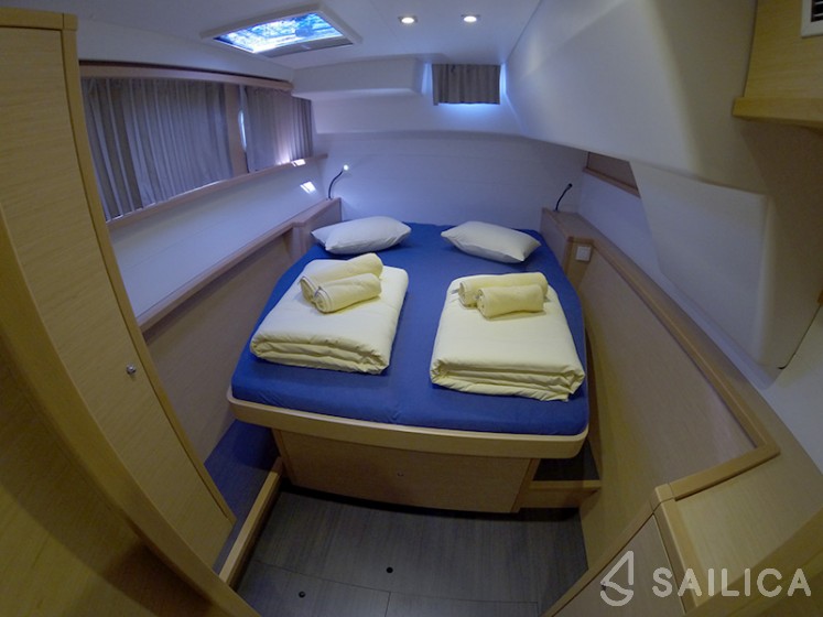 Lagoon 450 - Yacht Charter Sailica