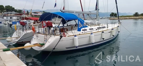 Dufour 455 Grand Large - Yacht Charter Sailica