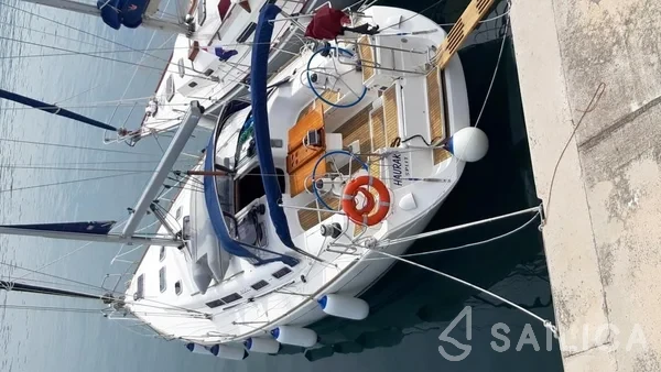 Dufour 455 Grand Large - Yacht Charter Sailica
