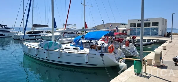 Dufour 455 Grand Large - Yacht Charter Sailica
