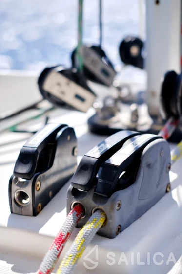 Lagoon 52F - Yacht Charter Sailica