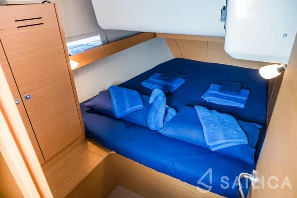 Dufour 460 GL - Yacht Charter Sailica
